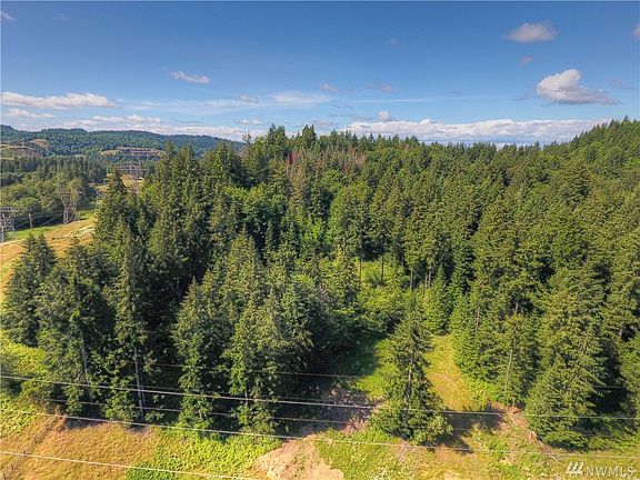 4th image of 3144 54th Ave SW