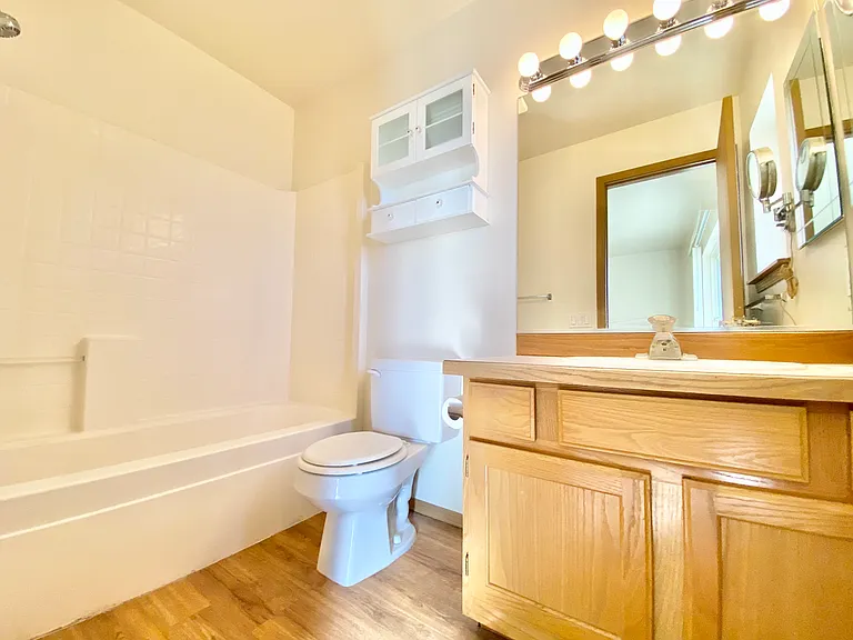 811 Jamie Dr — Photo 9