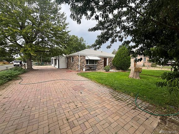 3rd image of 1701 Bahama Street