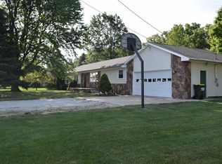 1104 E Main St, Fowler, IN 47944