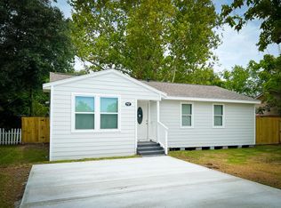 7429 Valeda Dr, Deer Park, TX 77536