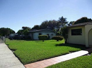 1880 NW 171st St, Miami Gardens, FL 33056