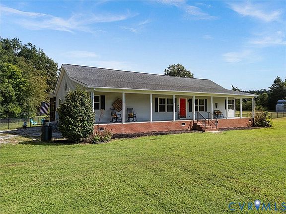 3rd image of 5842 Rocky Hill Rd