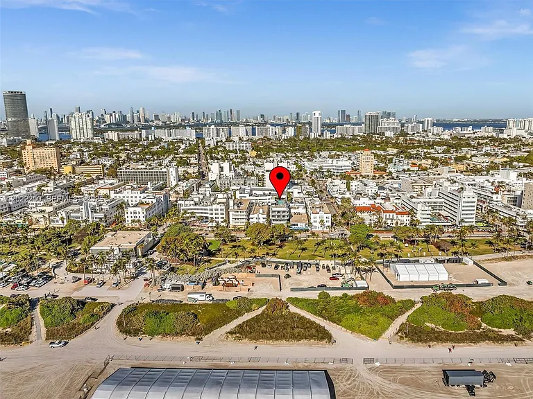 1052 Ocean Dr #C203 — Photo 32