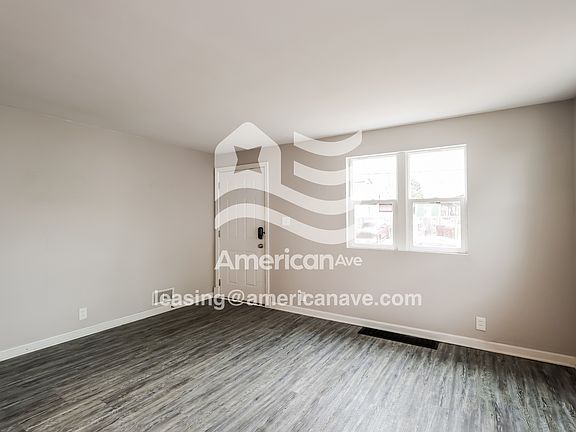 2-Living Room