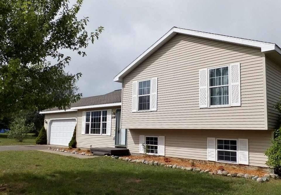 1st image of 2104 Holland Cir