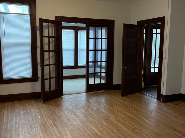 361 N Grandview Ave #2, Dubuque, IA 52001