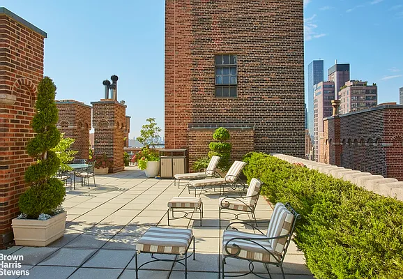 Sold by Brown Harris Stevens | media 20