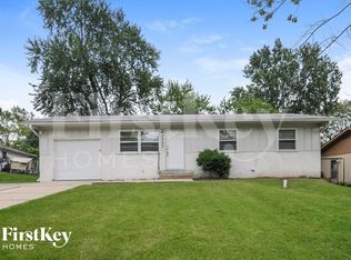 9723 James A Reed Rd, Kansas City, MO 64134