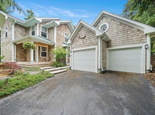 515 Promontory Ln, Tillamook, OR 97141
