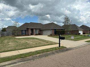 124 Northwind Dr, Madison, MS 39110