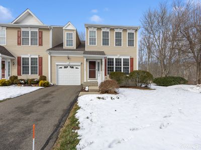 21 Fieldstone Court #21, North Haven, CT, 06473