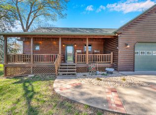 23539 Welch Point Cir, Aurora, MO 65747