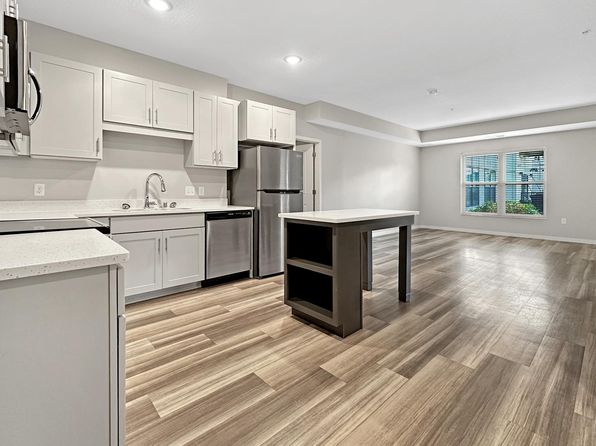 2526 7th Ave E APT 208
