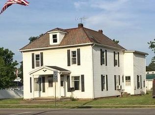 233 Long St, Ashville, OH 43103