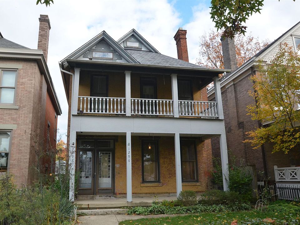 1st image of 1296 Highland St