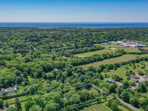 170 Cedar St, East Hampton, NY 11937