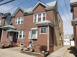 7965 69th Rd, Middle Village, NY 11379