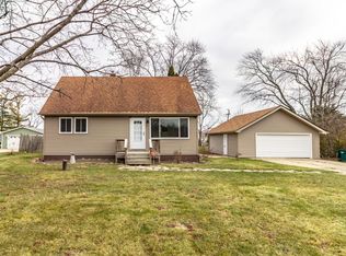 38547 Linden Ave, Beach Park, IL