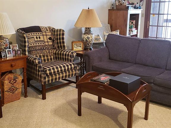 5th image of 4905 Hickory Holw
