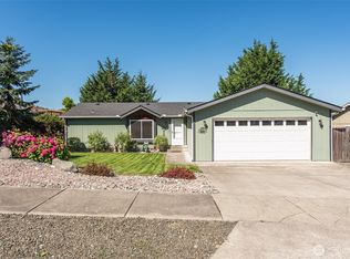 1201 Elk Loop, Sequim, WA 98382