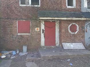 2727 Lehman St, Chester, PA 19013
