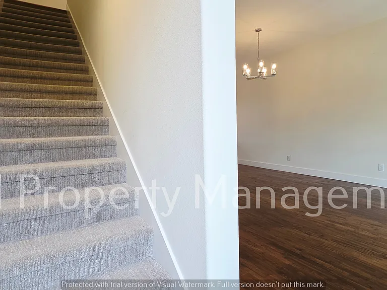 13222 Bee St — Photo 15
