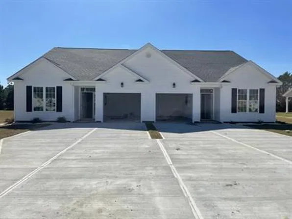 2015 Briarwood Dr, Kinston, NC 28501