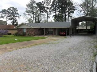 221 Conly Dr, Pineville, LA 71360