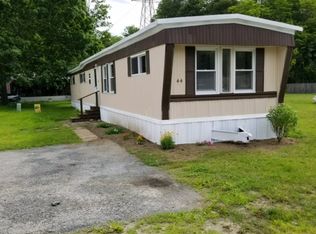 44 Shagbark Ave, Pleasant Valley, NY 12569