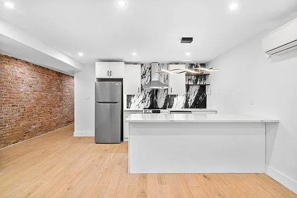 Rented by Corcoran | media 1