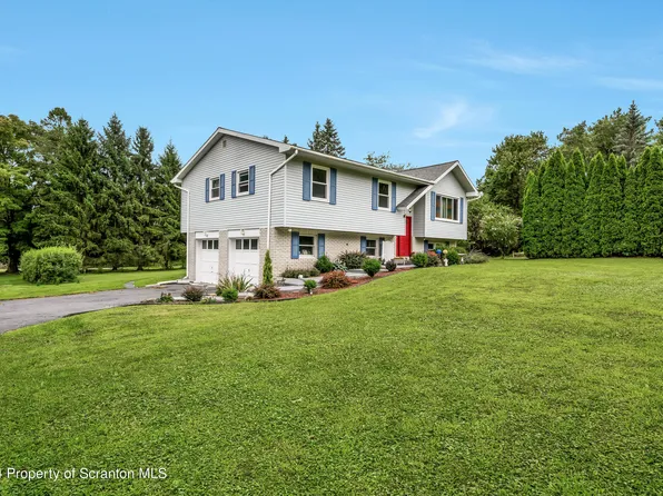 612 1/2 Sunset St, Clarks Summit, PA 18411