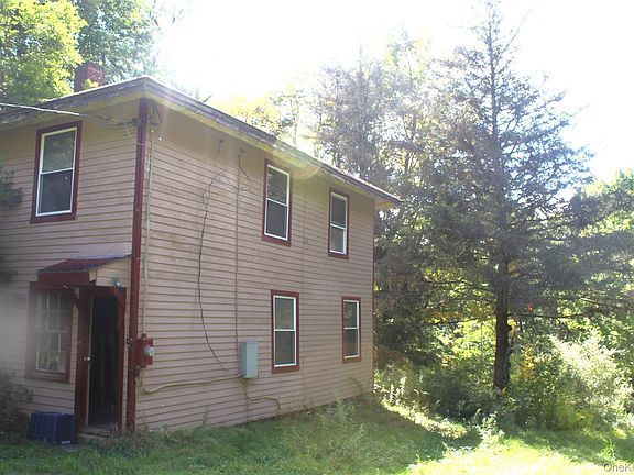 3rd image of 1934 Morton Hill Road