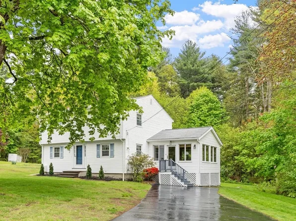 12 Marion Dr, Tewksbury, MA 01876