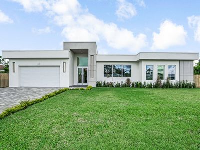 68 W Plumosa Lane, Lake Worth, FL, 33467