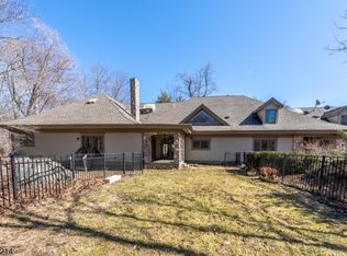 752 W Shore Dr #B, Butler, NJ 07405