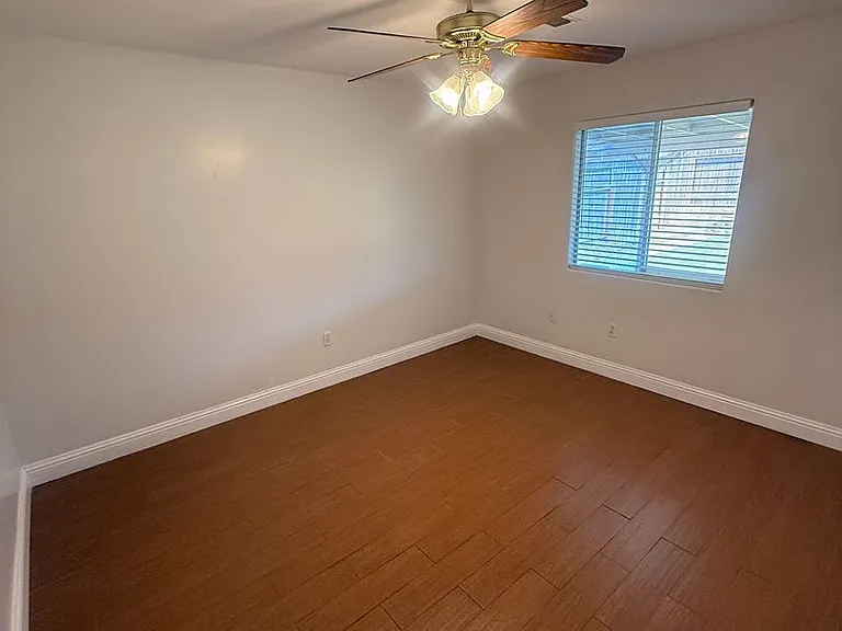 1318 Evadonna Rd — Photo 10