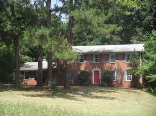 16 Rockwood Dr, Williamston, SC 29697