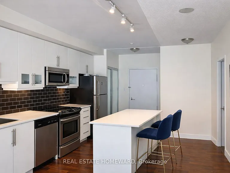1171 Queen St W #1106 — Photo 5