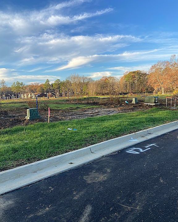 2nd image of 6701 Old Canton Rd