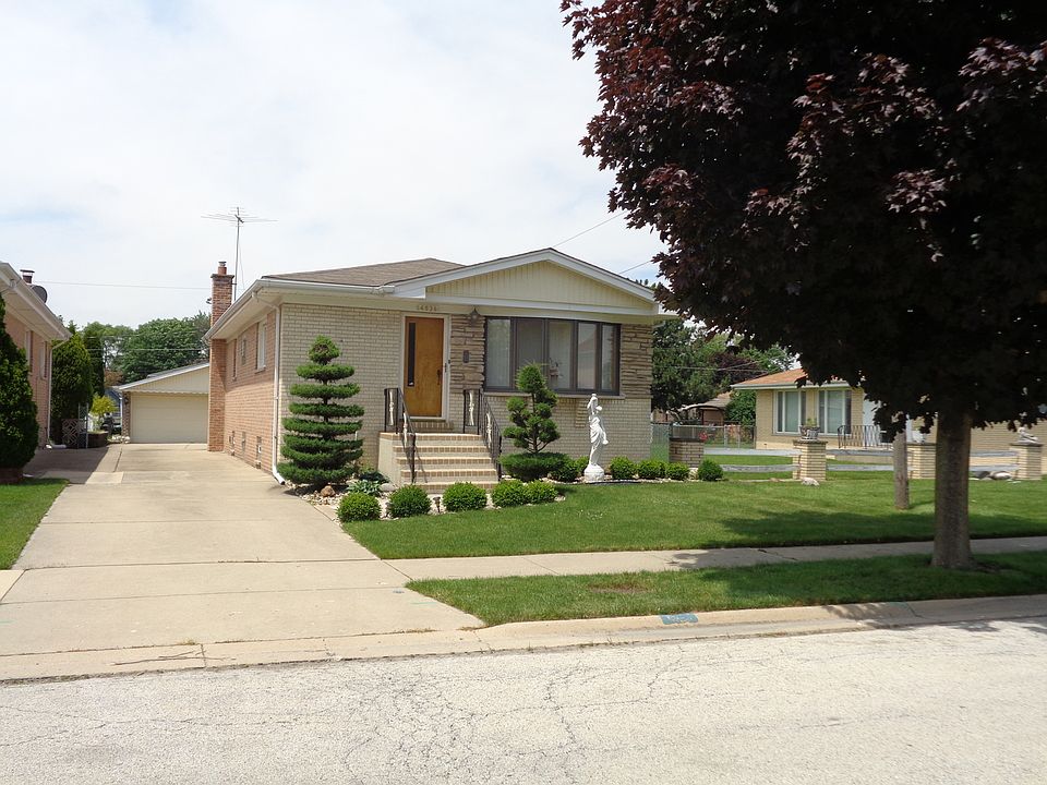 1st image of 4836 N Crescent Ave