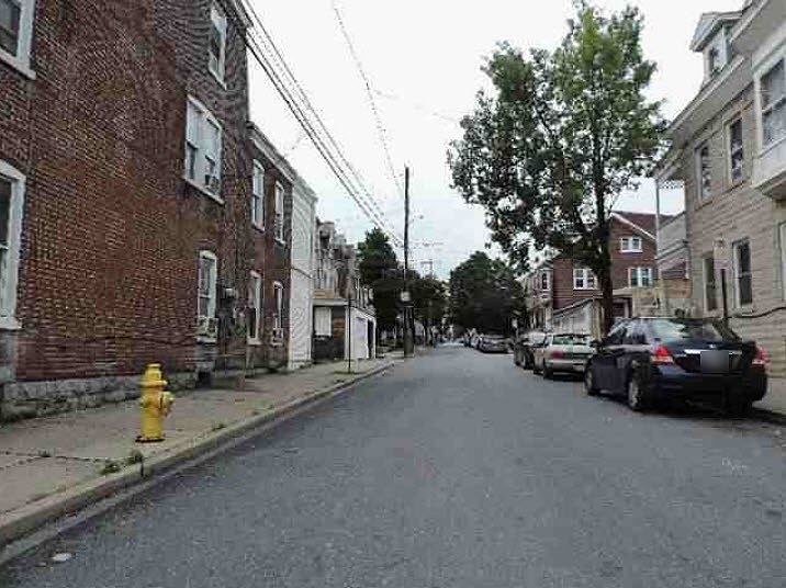 2nd image of 517 W Liberty St