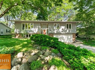 1710 Prairie Rd, Madison, WI 53711