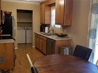 4745 Perry Rd, Gainesville, GA 30506