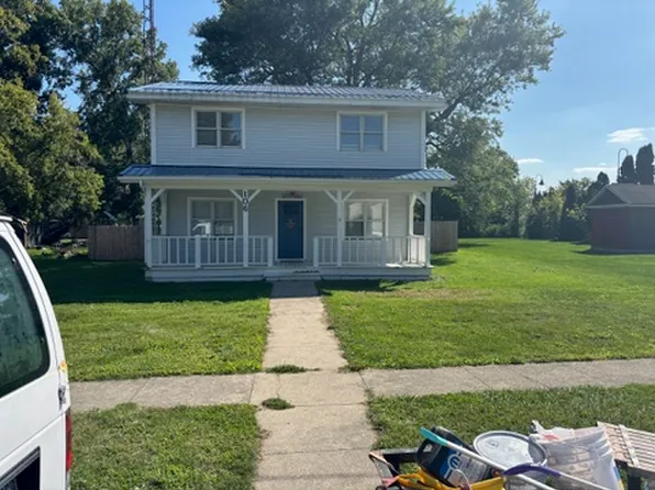 106 E Monroe St, Lakeville, IN 46536