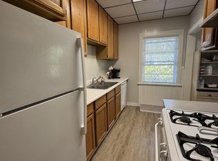 614 University Ave #2B, Ithaca, NY 14850