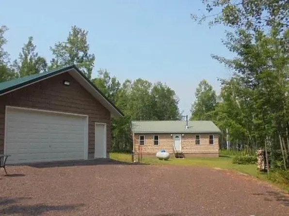 11829 Hall Rd, Ewen, MI 49925