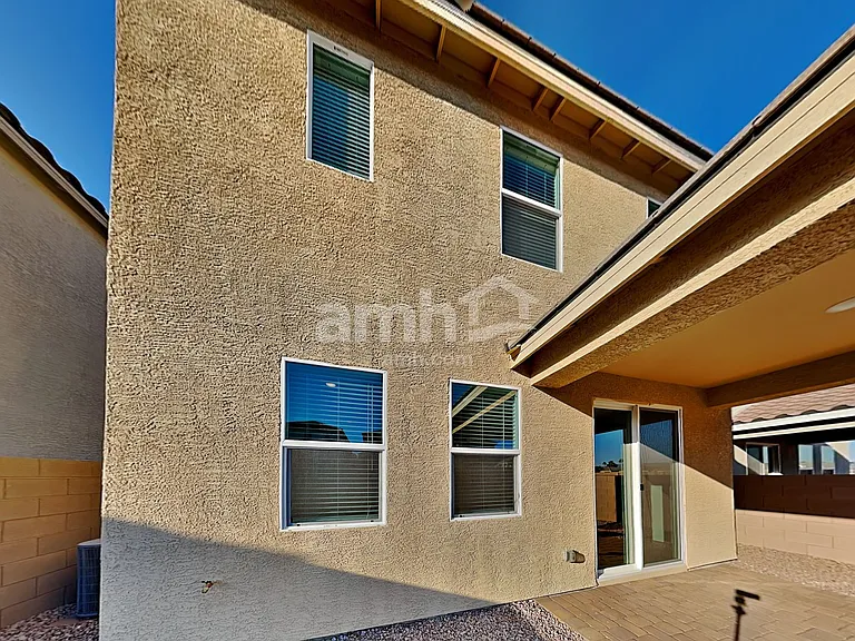 6411 Rush Ave — Photo 24