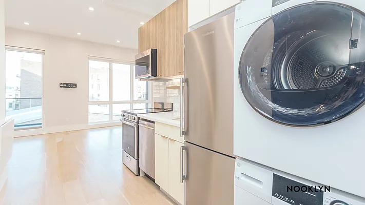 Rented by Nooklyn NYC LLC | media 2