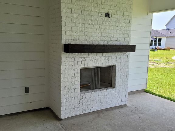 4th image of 2922 Woodgrove Way
